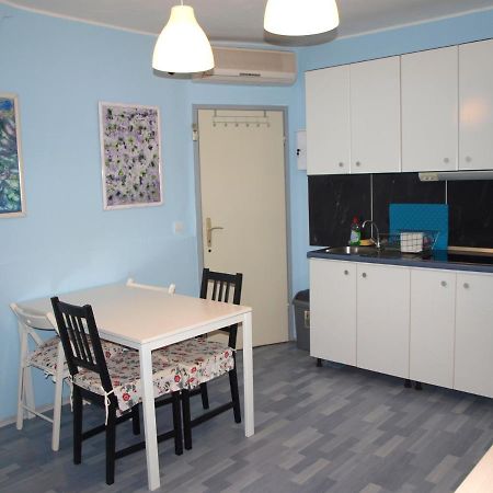 Apartment Sky 48 ロヴィニ エクステリア 写真